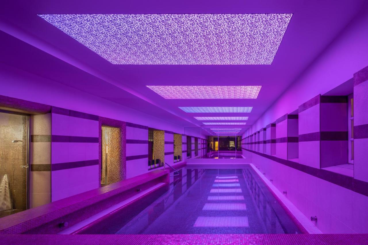 Hotel Kristaly Imperial Tata Zewnętrze zdjęcie